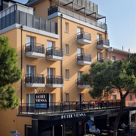 Hotel Vienna Lido di Jesolo Exterior photo