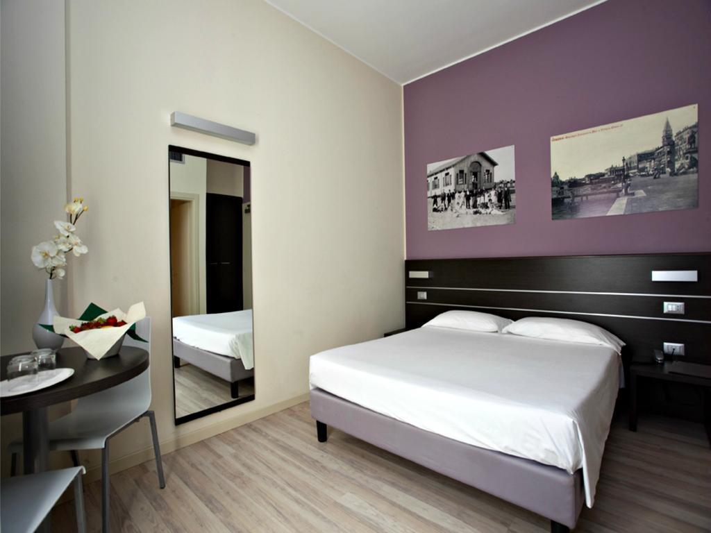 Hotel Vienna Lido di Jesolo Exterior photo